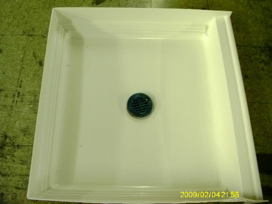 32"x32" WHITE COMPOSITE SHOWER PAN