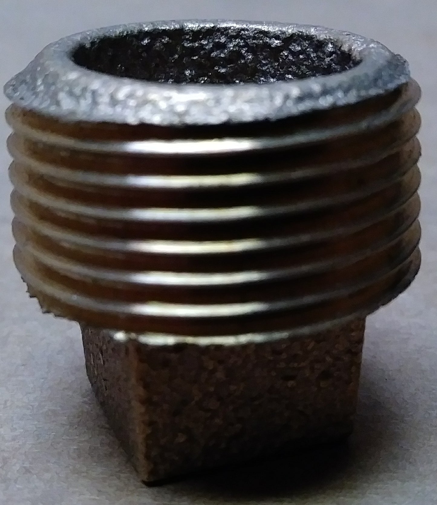 3/4" MNPT RED BRASS CORED PLUG