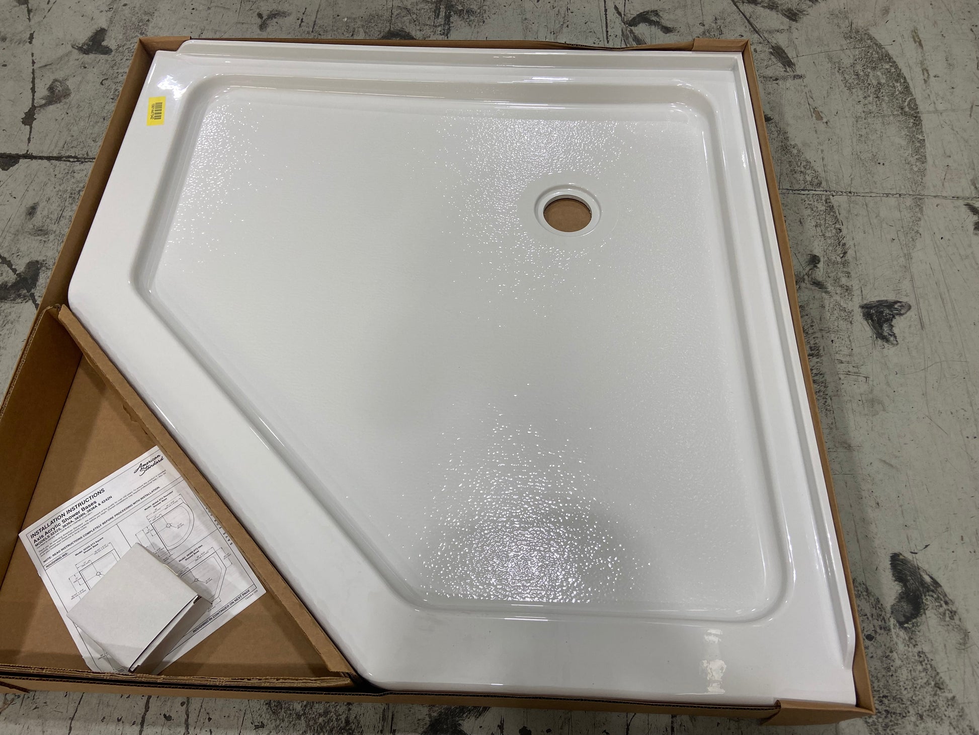 42" X 42" WHITE CORNER SHOWER BASE WITH DRAIN ASSEMBLY