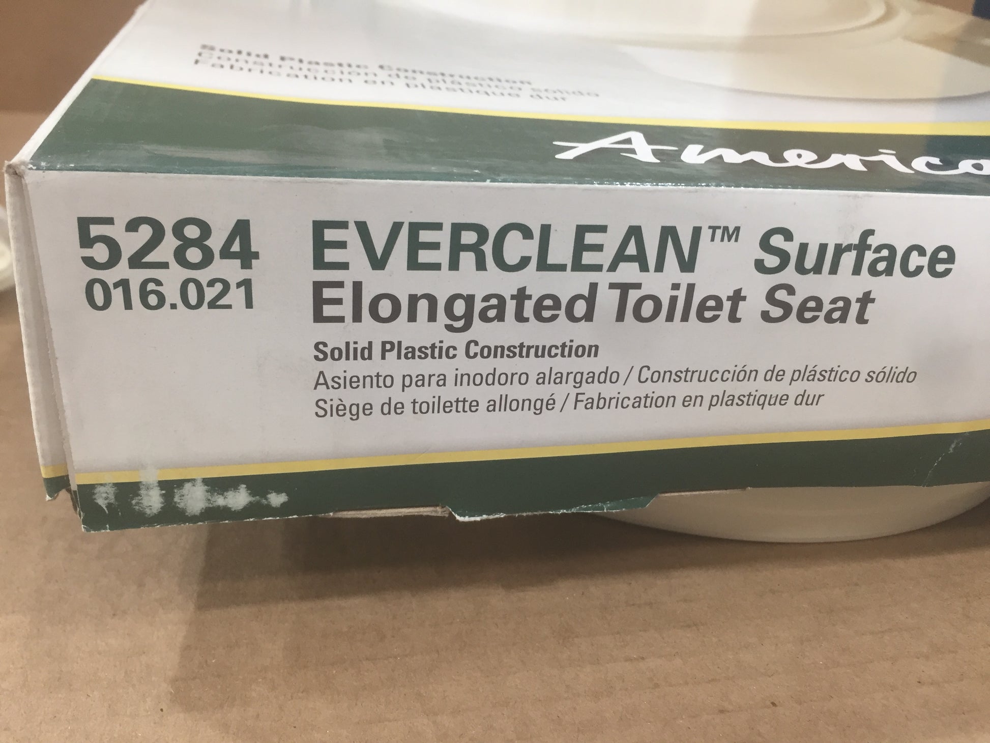 EVERCLEAN BONE PLASTIC ELONGATED CLOSED FRONT WITH COVER